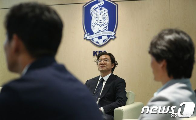 后卫乔尼训练中发生冲突 狼队官方发布声明此前《太阳报》报道称，由于在训练中发生冲突，狼队后卫乔尼被排除出球队的阵容。